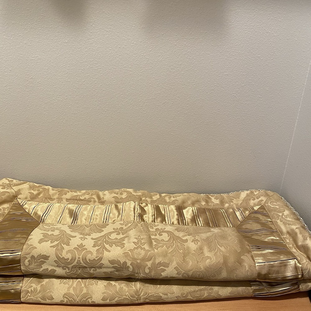 Croscill Standard Corded Pillow Shams Set Of 2 NICE Golden Yellow